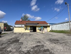 215 Main, Sheridan, IN for rent Building Photo- Image 2 of 2