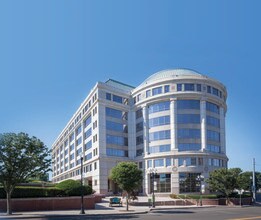 1 Station Pl, Stamford, CT for rent Building Photo- Image 1 of 11