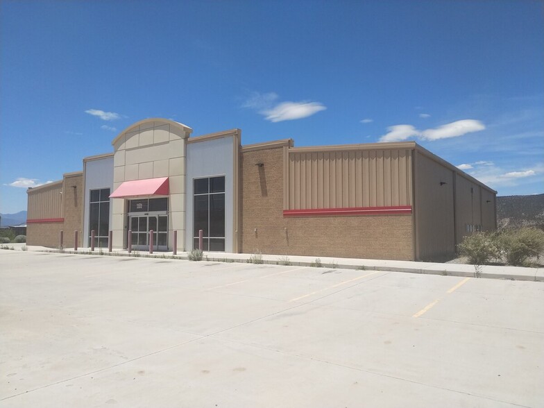 1101 Highway 68, Velarde, NM for rent - Building Photo - Image 2 of 8