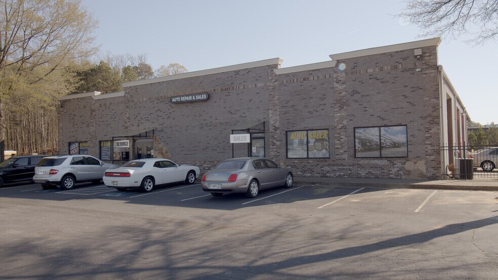 4244 Sudderth Rd, Buford, GA for sale - Building Photo - Image 1 of 1