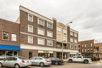 401 Park Row, Bowling Green, KY for rent Primary Photo- Image 1 of 14