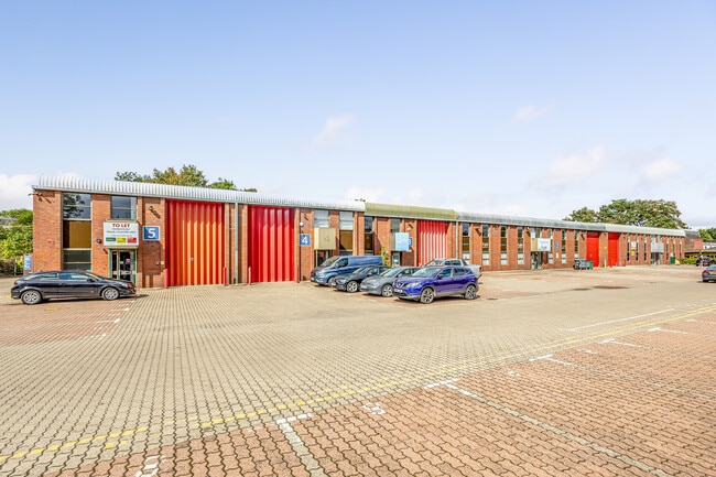 More details for Heathlands Clos, Twickenham - Industrial to Rent