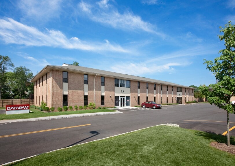 186 Princeton Hightstown Rd, West Windsor, NJ to rent Primary Photo- Image 1 of 7