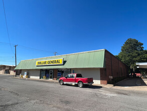 201 Clayton Ave, Poteau, OK for sale Primary Photo- Image 1 of 1