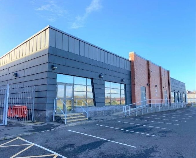 Shear Brow, Blackburn, BB1 8DX St Mary's College UK