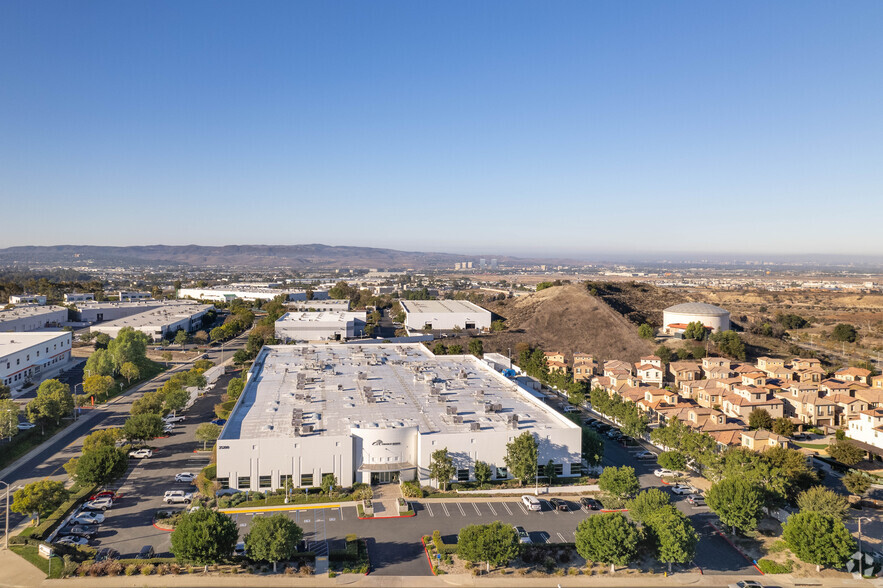 25200 Commercentre Dr, Lake Forest, CA for rent - Aerial - Image 3 of 6