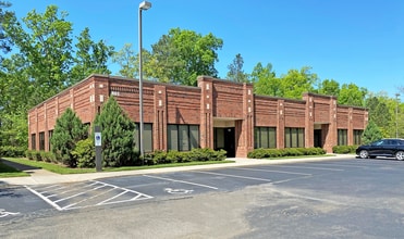 801 Cascade Pointe Ln, Cary, NC to rent Building Photo- Image 1 of 1