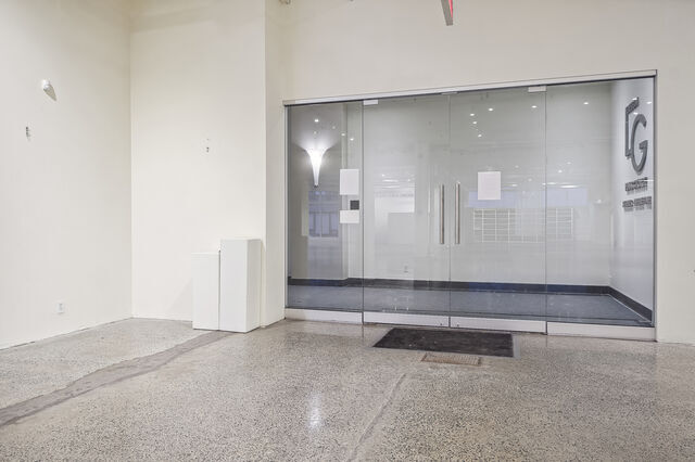 4360 Ch de la Côte-de-Liesse, Mt Royal, QC for sale Interior Photo- Image 1 of 9