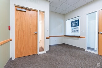 14225 S 95th St, Orland Park, IL to rent Interior Photo- Image 2 of 11