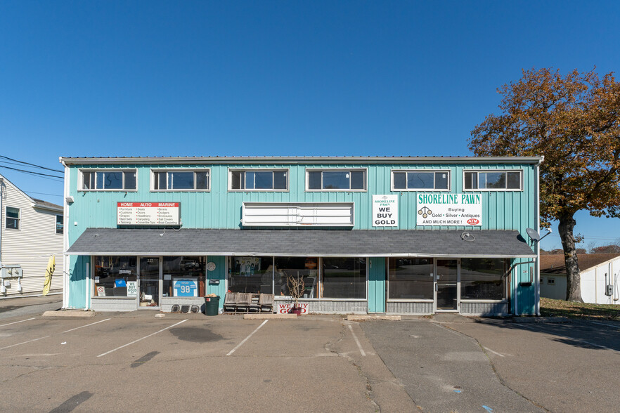 227 E Main St, Clinton, CT for sale - Building Photo - Image 1 of 1