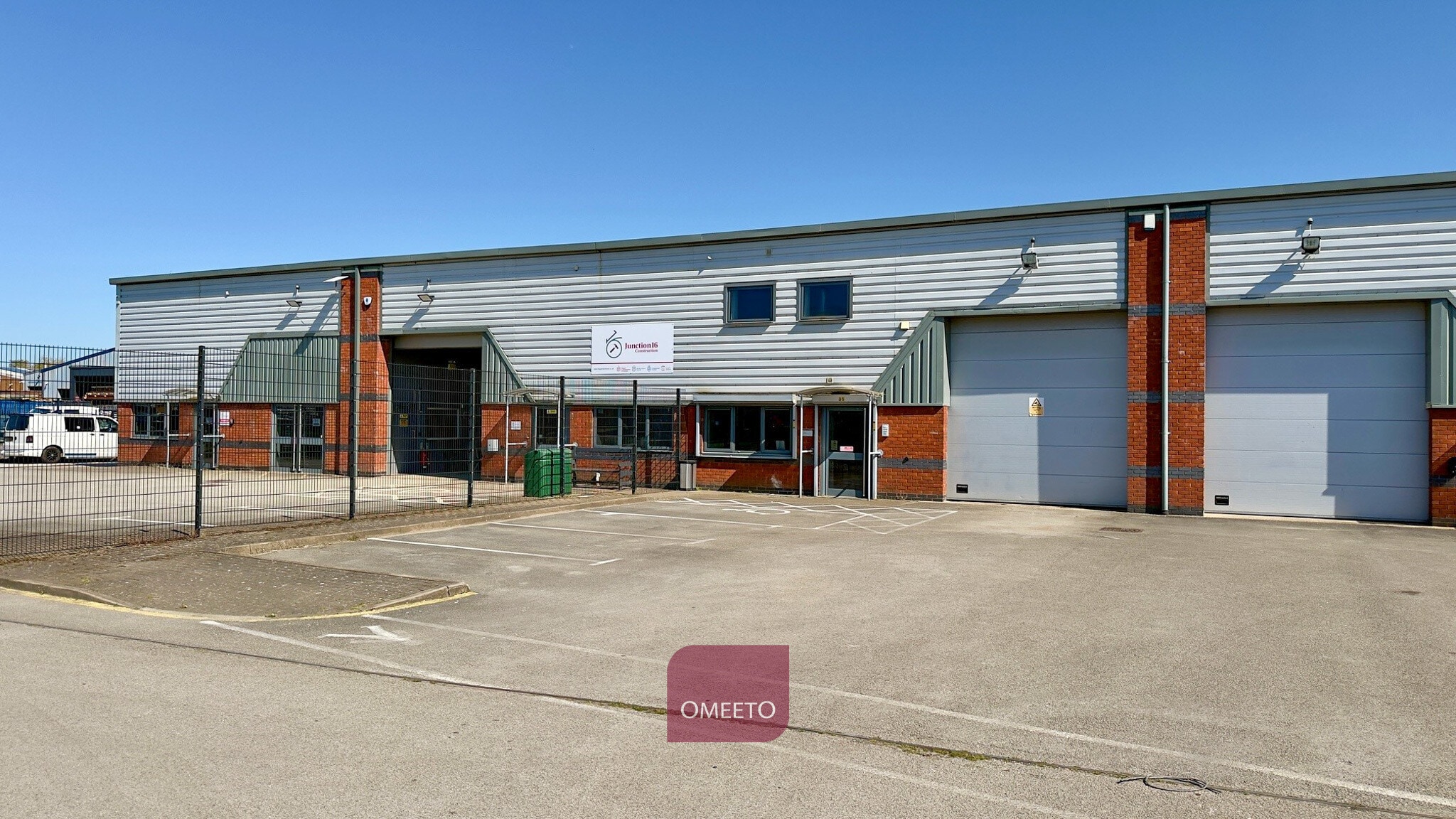 Ascot Dr, Derby to rent Primary Photo- Image 1 of 7
