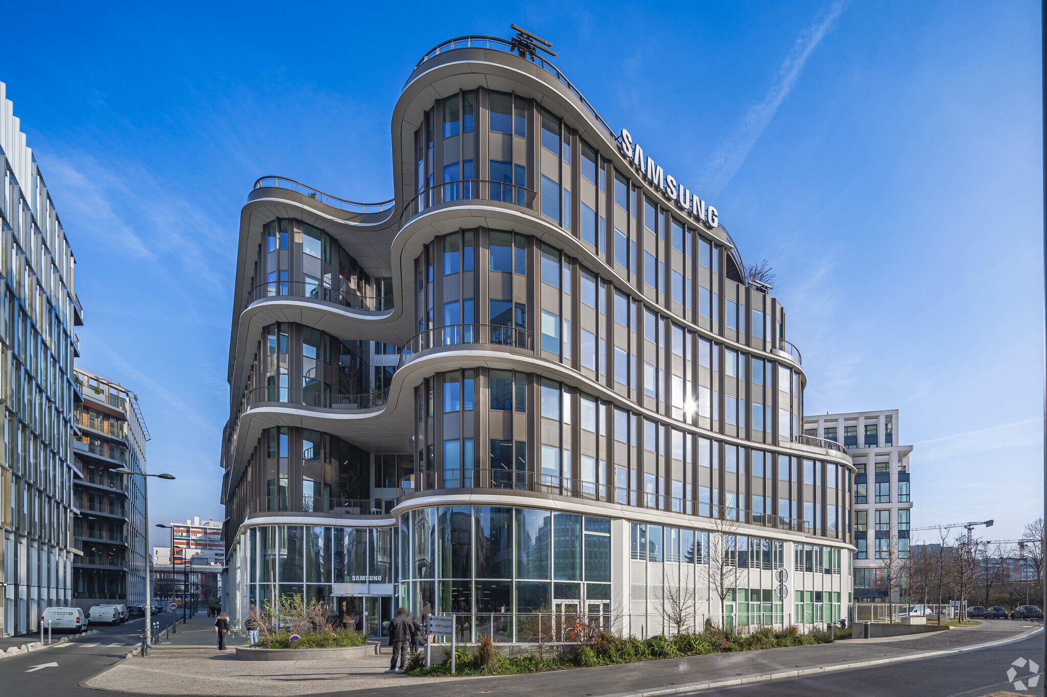 6 Rue Fructidor, Saint-Ouen-sur-Seine to rent Primary Photo- Image 1 of 4