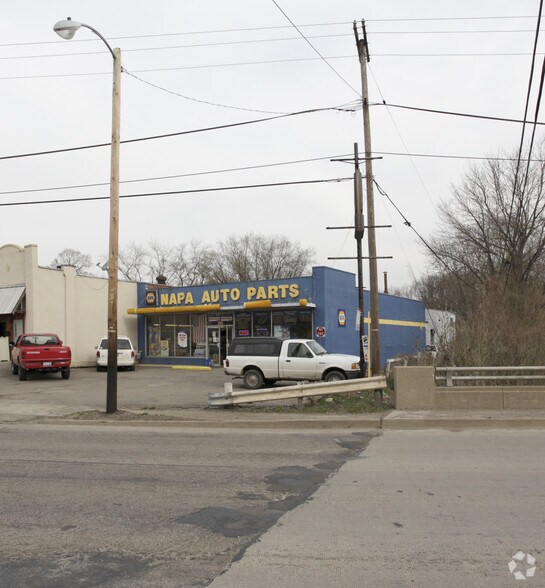 385 Lincoln Ave, Lancaster, OH for rent - Primary Photo - Image 1 of 7