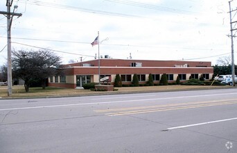 1125 Wheeling Rd, Wheeling, IL for sale Building Photo- Image 1 of 1