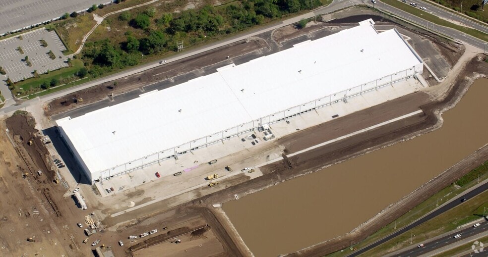 8550 McCoy Rd, Orlando, FL to rent - Aerial - Image 2 of 3