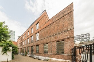 51-53 Surrey Row, London to rent Building Photo- Image 2 of 7