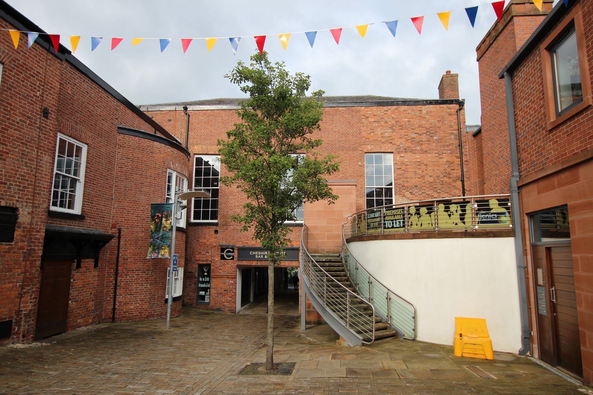 Unit 6 Regent St, Knutsford to rent Building Photo- Image 1 of 2