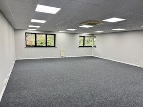 6 Cable Ct, Preston to rent Interior Photo- Image 2 of 4