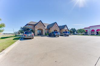 1795 N 77 Hwy, Waxahachie, TX for rent Building Photo- Image 1 of 29