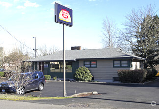 More details for 6641 SE Lake Rd, Portland, OR - Office for Rent