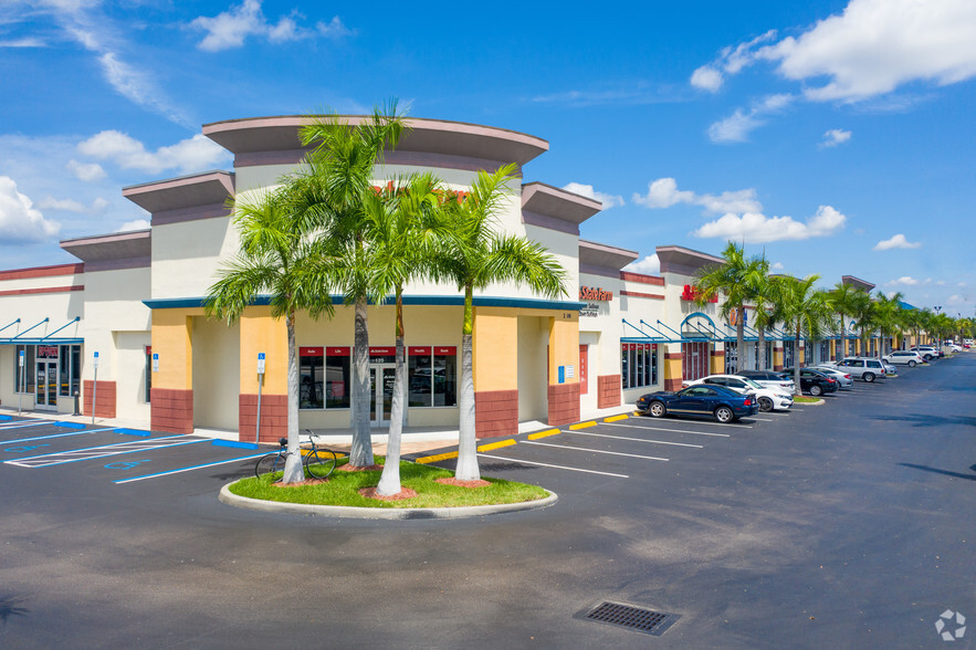 2708 Santa Barbara Blvd, Cape Coral, FL for sale - Primary Photo - Image 1 of 1