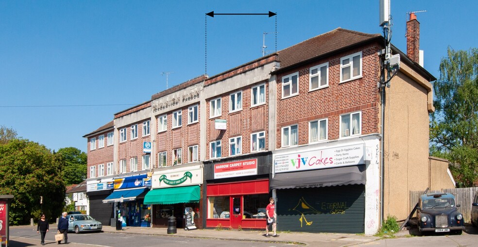 54 Cannon Ln, Pinner for sale - Primary Photo - Image 1 of 1