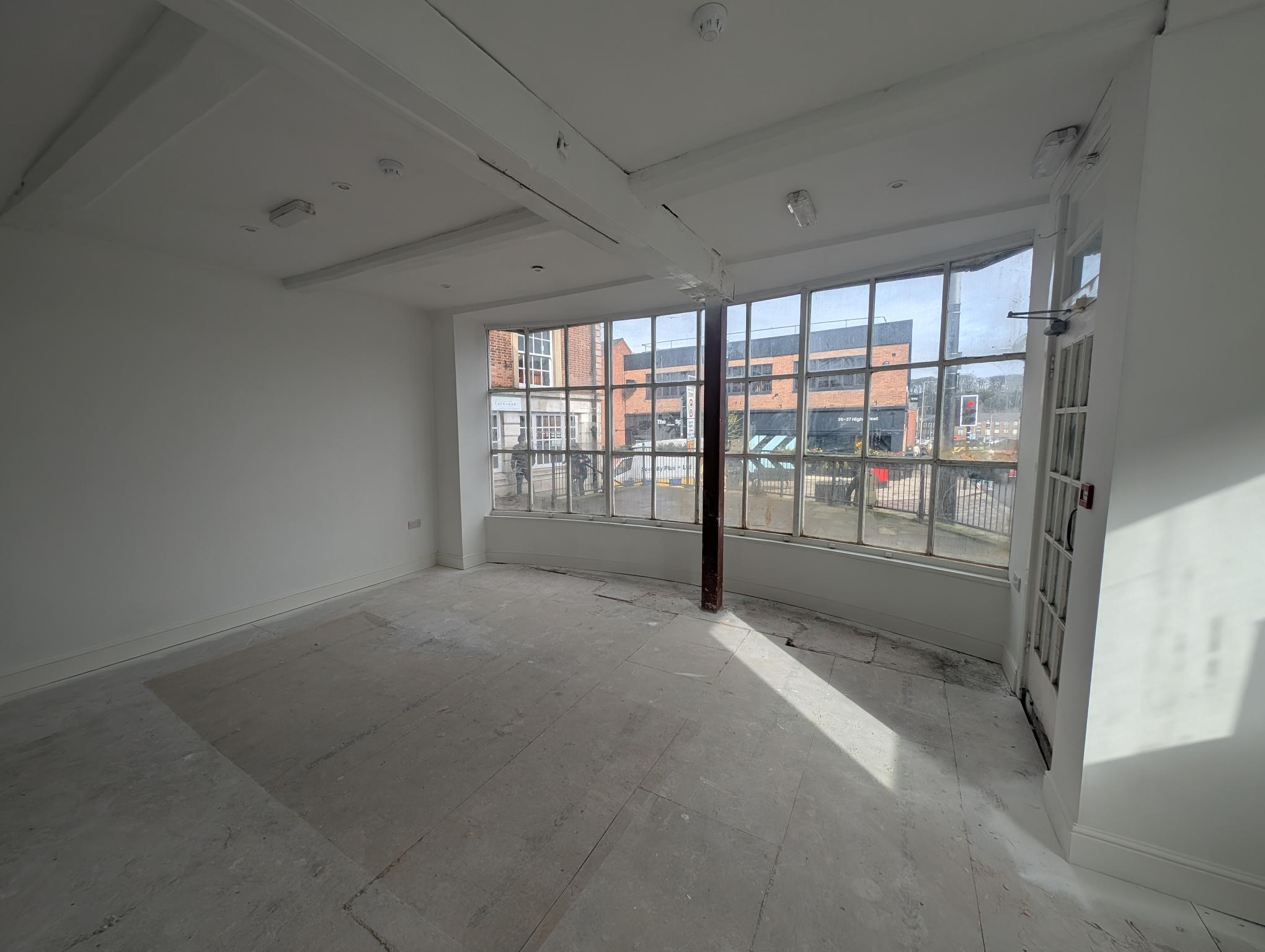 52 High St, Congleton to rent Building Photo- Image 1 of 4