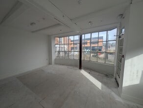 52 High St, Congleton to rent Building Photo- Image 1 of 4