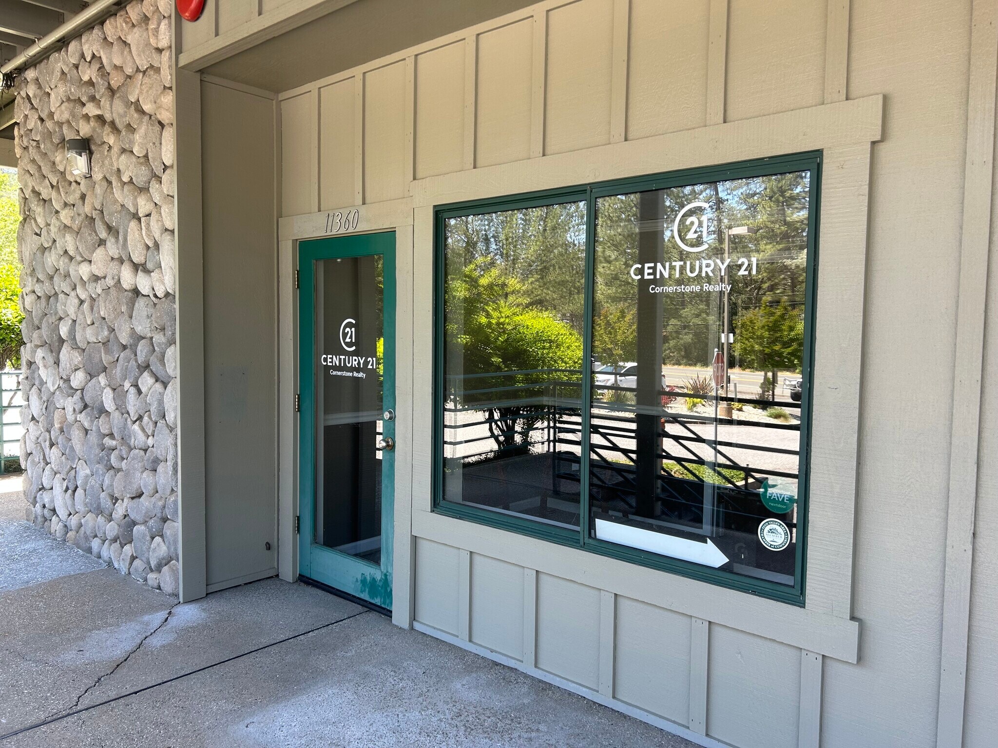 11354-11406 Pleasant Valley Rd, Penn Valley, CA to rent Building Photo- Image 1 of 13