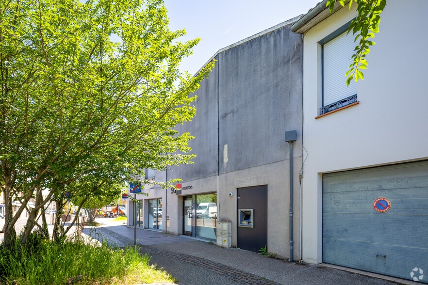 19 Rue D'Auch, Colomiers to rent - Building Photo - Image 3 of 3