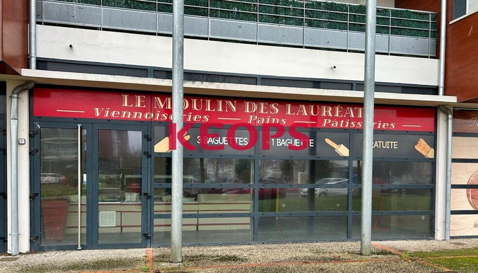 6 Boulevard Albert Camus, La Salvetat-Saint-Gilles for sale - Building Photo - Image 1 of 8
