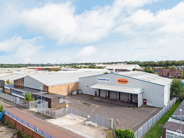 Bath Rd, Gateshead, NE10 0JT UK