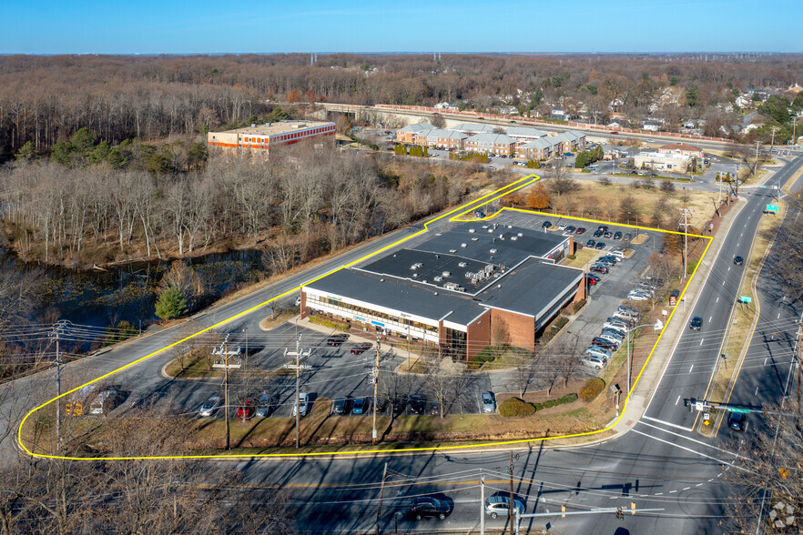 6000 Laurel Bowie Rd, Bowie, MD for sale - Building Photo - Image 1 of 1