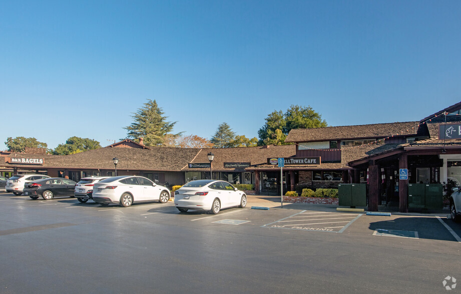 600-696 Fremont Ave, Los Altos, CA for rent - Building Photo - Image 3 of 5