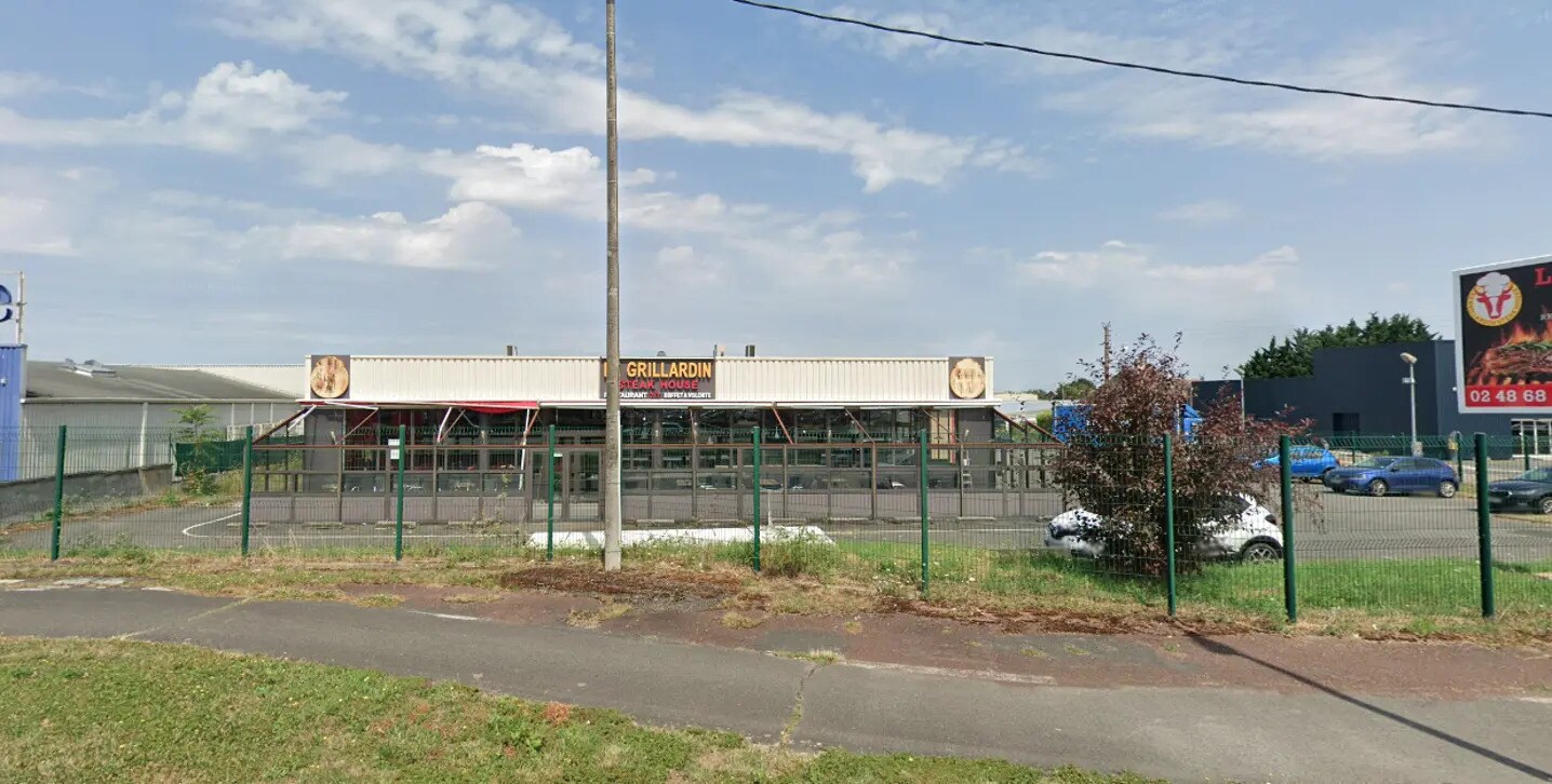 576 Rue Lamartine, Saint-Germain-du-Puy for sale Building Photo- Image 1 of 5