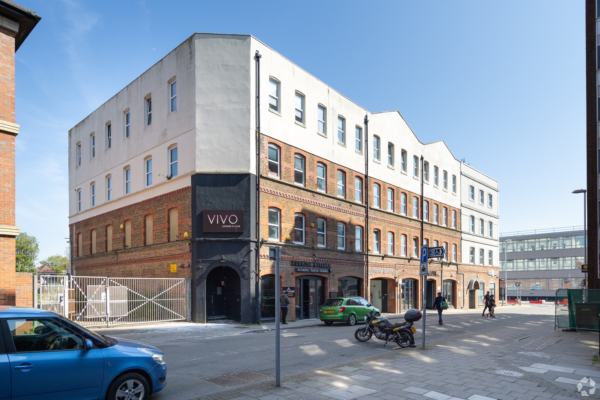 31-41 Chatsworth Rd, Worthing to rent Building Photo- Image 1 of 5