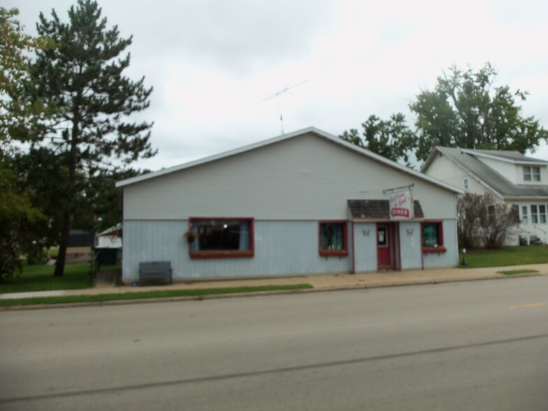 314 Main St, Suring, WI for sale - Building Photo - Image 1 of 17