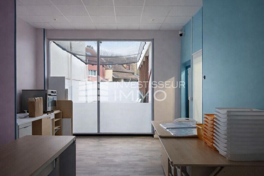 Office in Antony to rent - Building Photo - Image 3 of 4