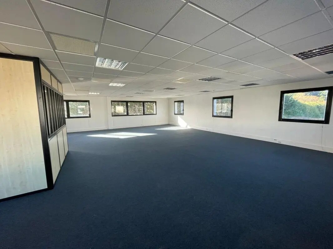 2 Chemin Du Vigneau, Saint-Herblain to rent Interior Photo- Image 1 of 6