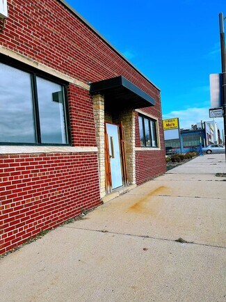 More details for 2404-2606 W Clybourn St, Milwaukee, WI - Office/Retail for Rent