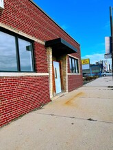 2404-2606 W Clybourn St, Milwaukee, WI for rent Building Photo- Image 1 of 5