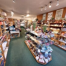 34 Market Pl, Cirencester to rent Interior Photo- Image 2 of 4