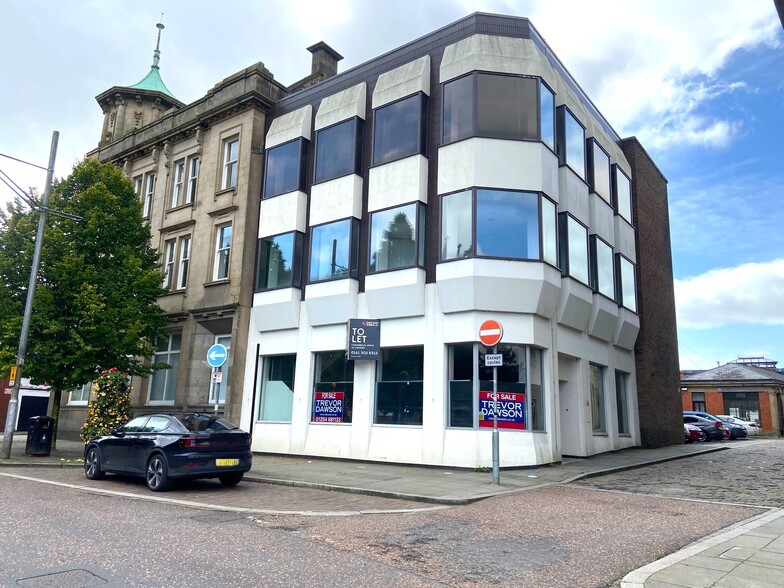 8-14 Darwen St, Blackburn for sale - Building Photo - Image 1 of 5