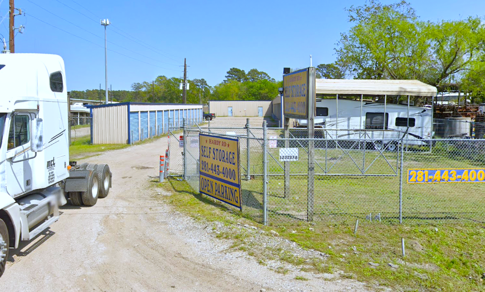 18006 E Hardy Rd, Houston, TX for sale - Building Photo - Image 1 of 1