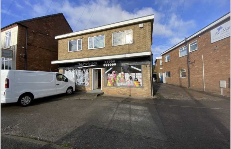 8 Chase Rd, Burntwood for sale Building Photo- Image 1 of 1