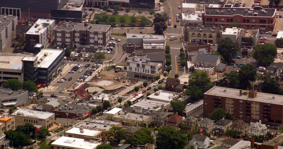 223 Main St, Fort Lee, NJ for sale - Primary Photo - Image 1 of 1