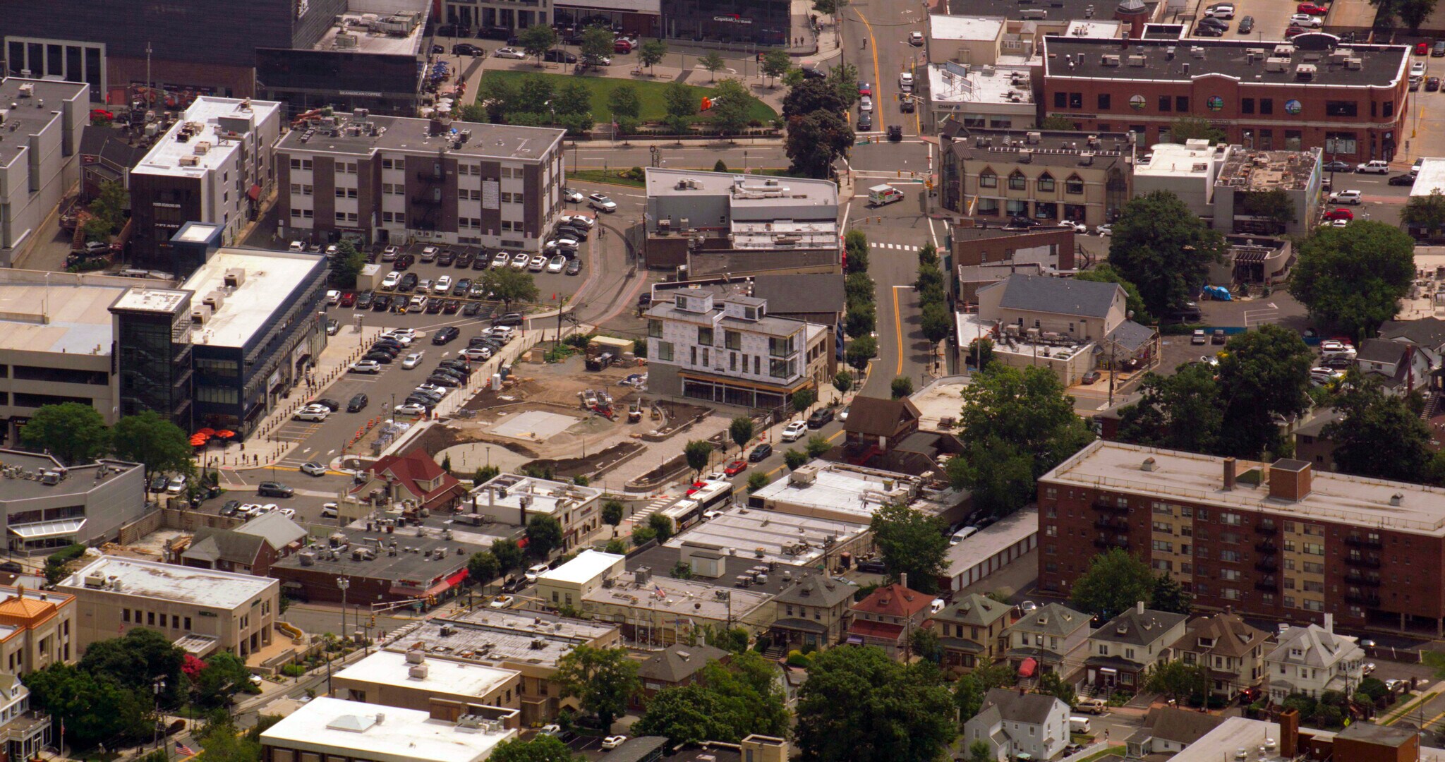 223 Main St, Fort Lee, NJ for sale Primary Photo- Image 1 of 1