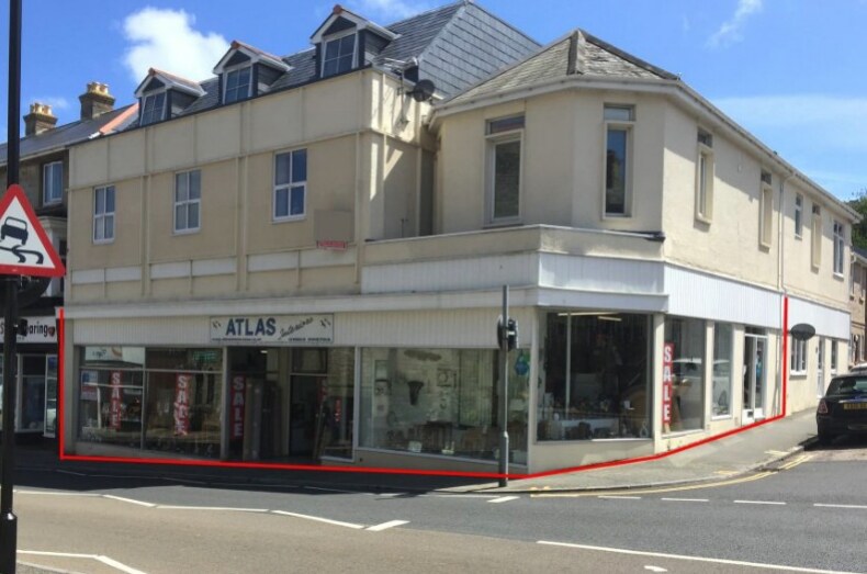 14 High St, Shanklin for sale Primary Photo- Image 1 of 1