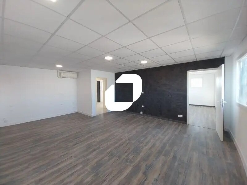 Office in Pérols to rent Interior Photo- Image 1 of 9