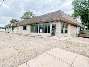 712-718 Derby St, Pekin, IL for sale Primary Photo- Image 1 of 14